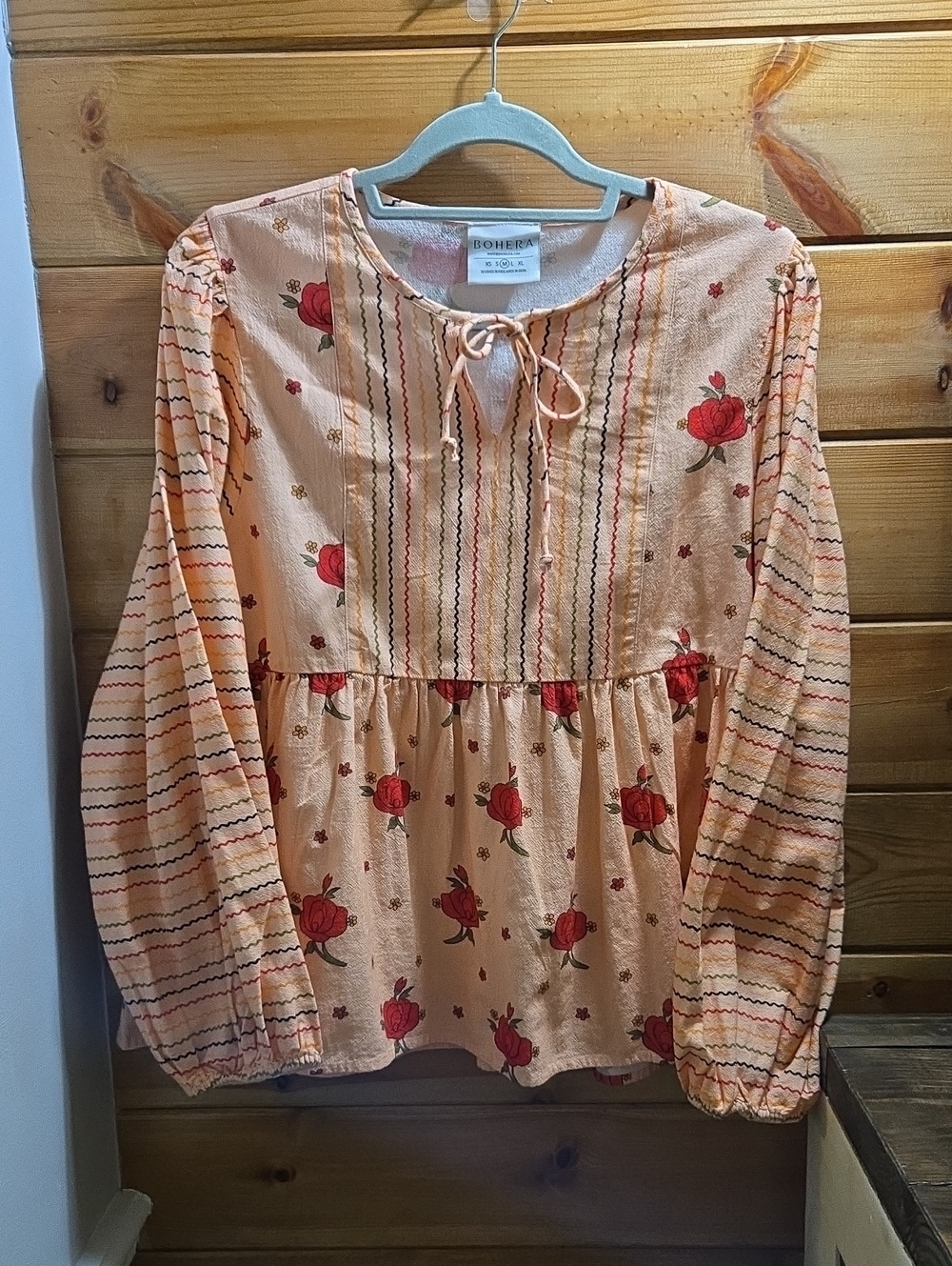 Bohera Bohemian Peach Floral Peasant Blouse with Red Rose Print Med 0554